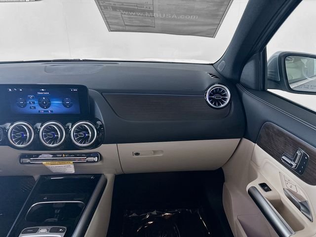 New 2026 Cirrus Silver Metallic Mercedes-Benz GLA 250 image 23