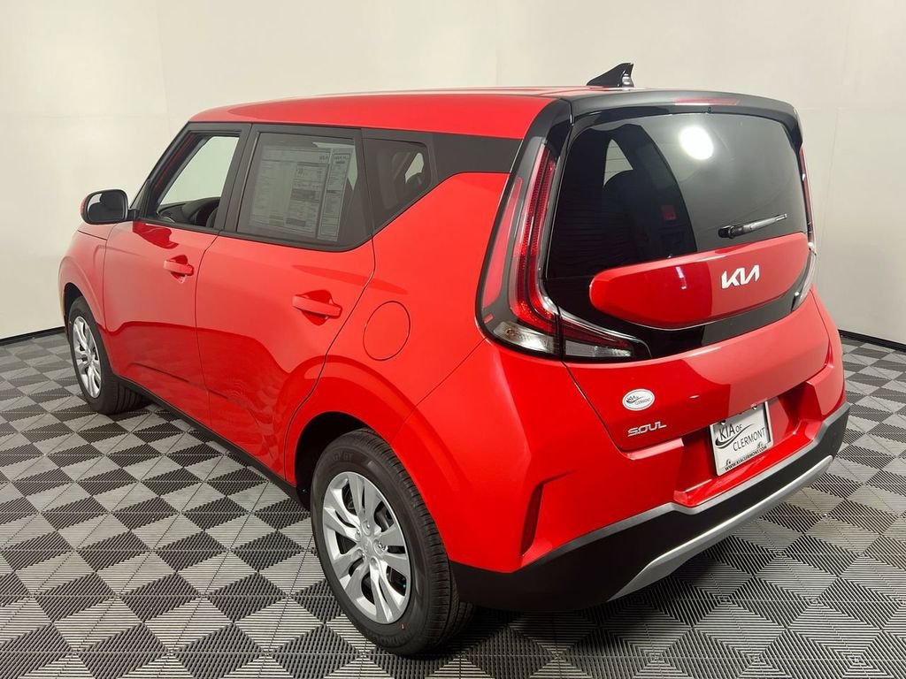 Used 2022 Red Kia LX image 7