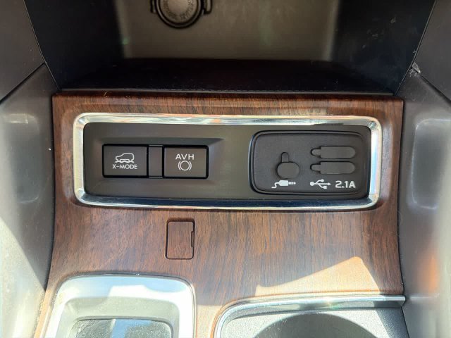 Used 2019 Blue Subaru Touring image 39