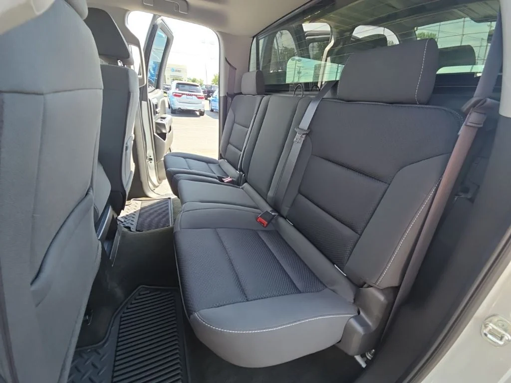 Used 2017 Silver Chevrolet LT image 29
