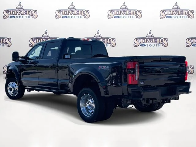New 2026 Black Ford Platinum image 4