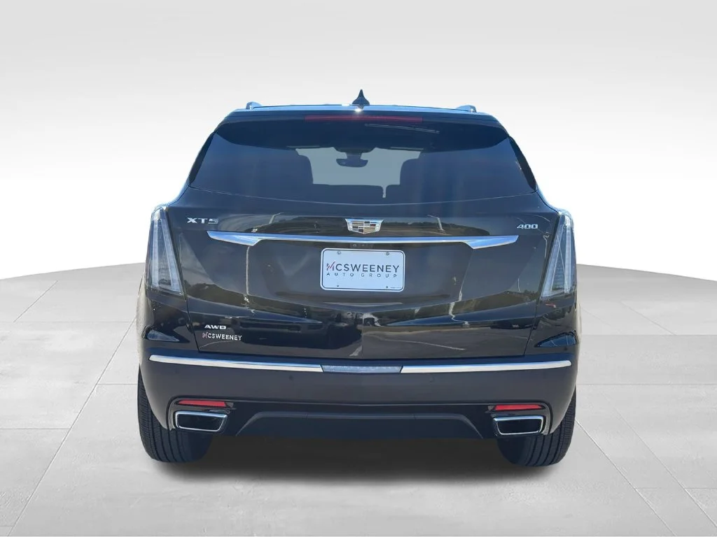 Used 2021 Black Cadillac Sport image 27