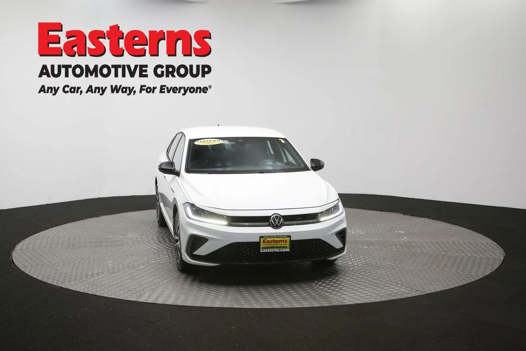 Used 2025 White Volkswagen 1.5T Sport image 49