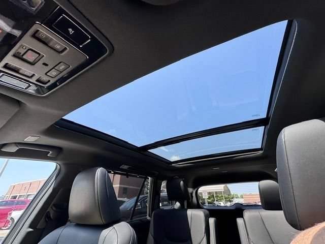 Certified Used 2024 Gray Lexus 350 Premium image 6