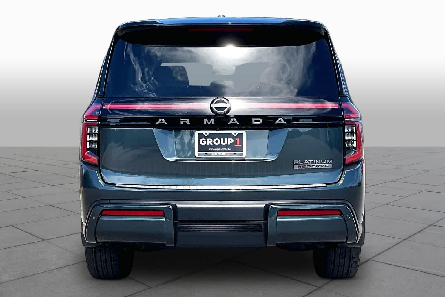New 2026 Alpine Metallic / Super Black Two-tone Nissan Platinum Reserve image 4