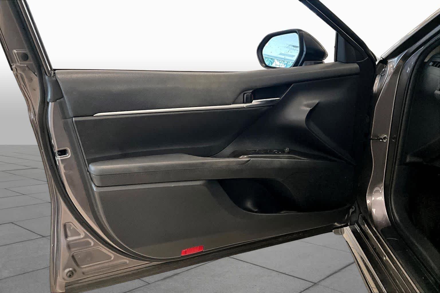Used 2023 Predawn Gray Mica Toyota SE image 19