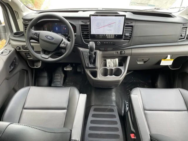 New 2026 OXFORD WHITE Ford Base image 9