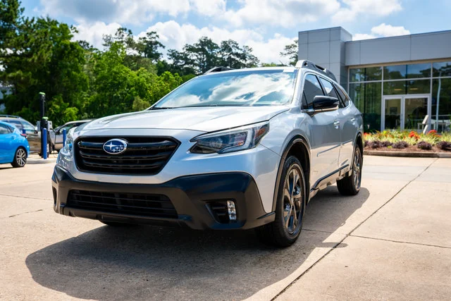 Certified Used 2021 Ice Silver Metallic Subaru Onyx Edition XT image 11