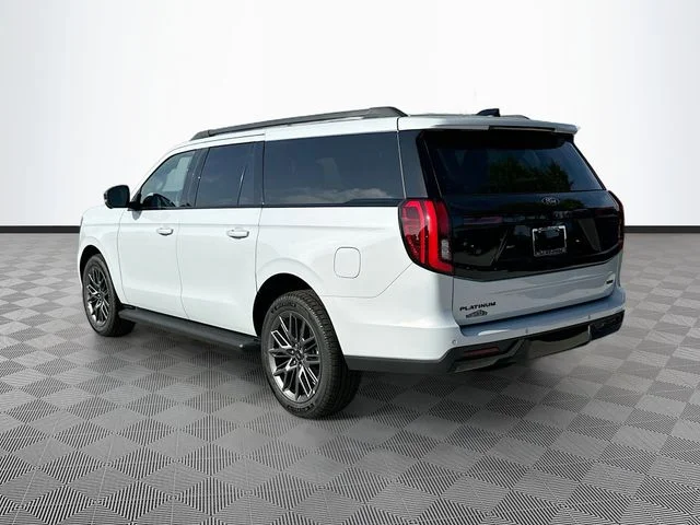New 2026 Silver Metallic Ford Platinum image 4