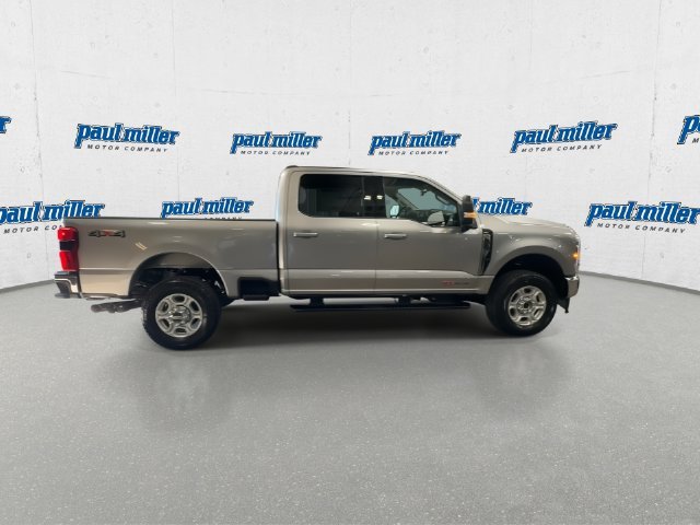 New 2027 Silver Ford XLT image 12