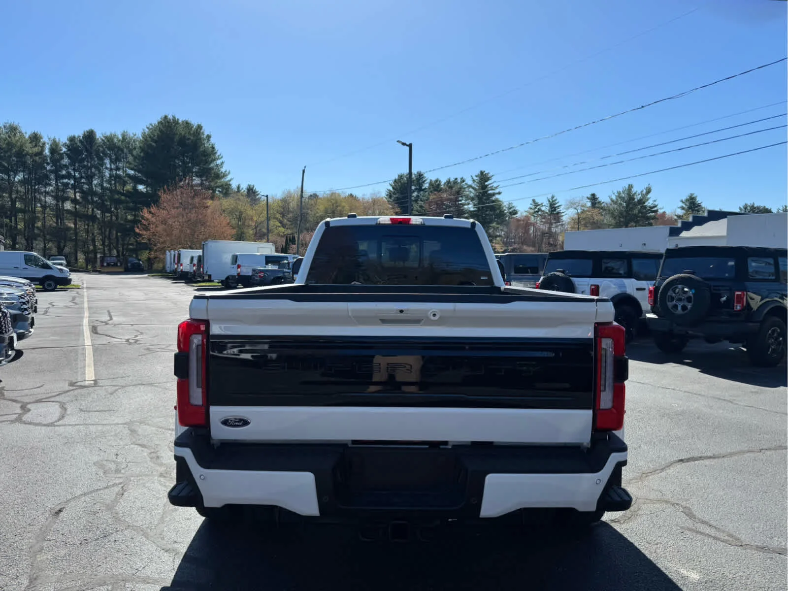 New 2026 Star White Metallic Tri-Coat Ford Platinum image 4