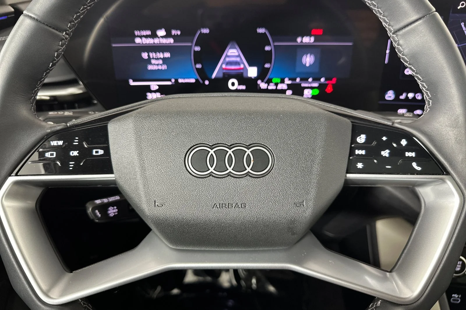 Used 2025 Glacier White Metallic Audi Premium 2.0 TFSI quattro image 22