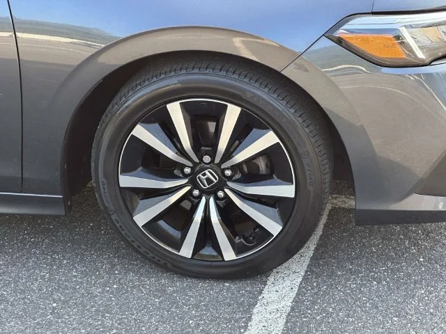 2024 Honda Civic EX - Photo 8