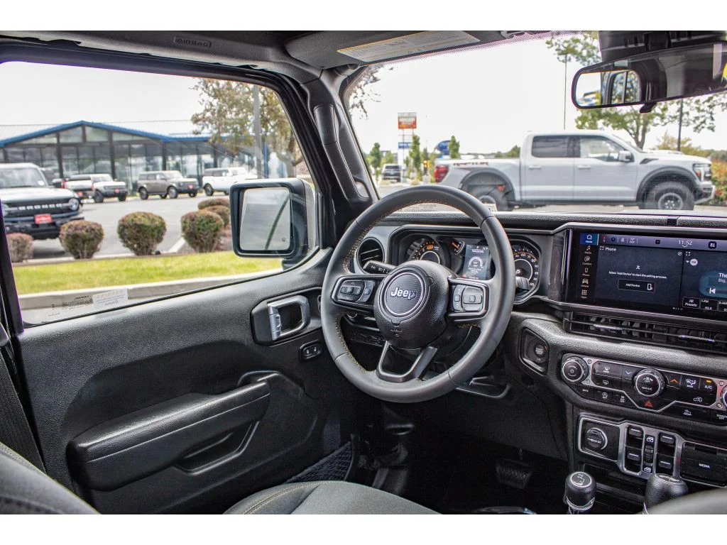 Used 2024 Black Clearcoat Jeep Sport S image 21