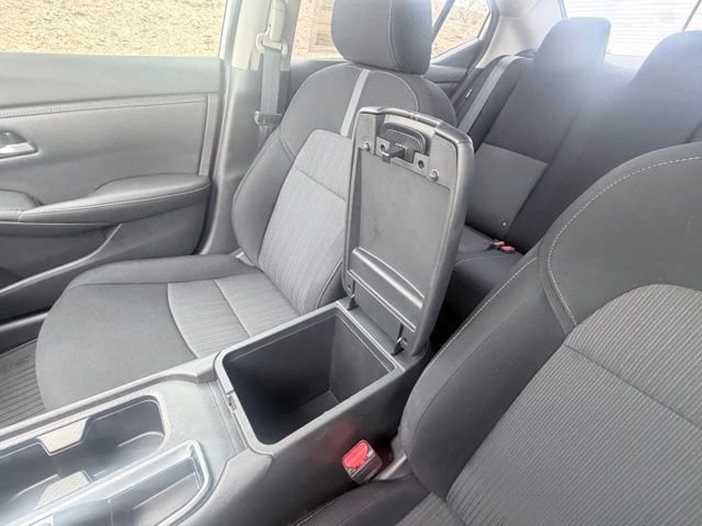 2023 Nissan Sentra SV - Photo 18