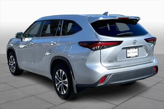 2024 Toyota Highlander XLE - Photo 11