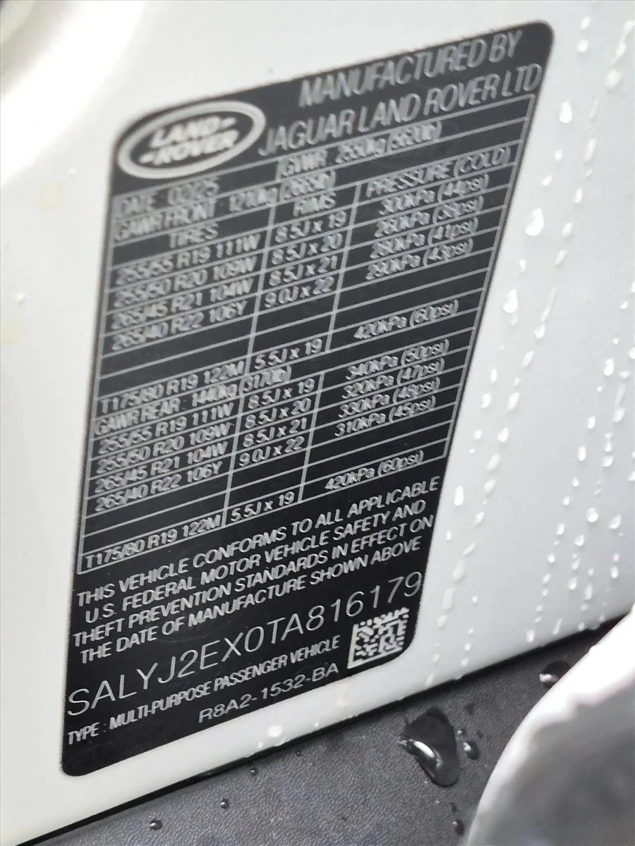 Used 2026 Fuji White Land Rover S image 21