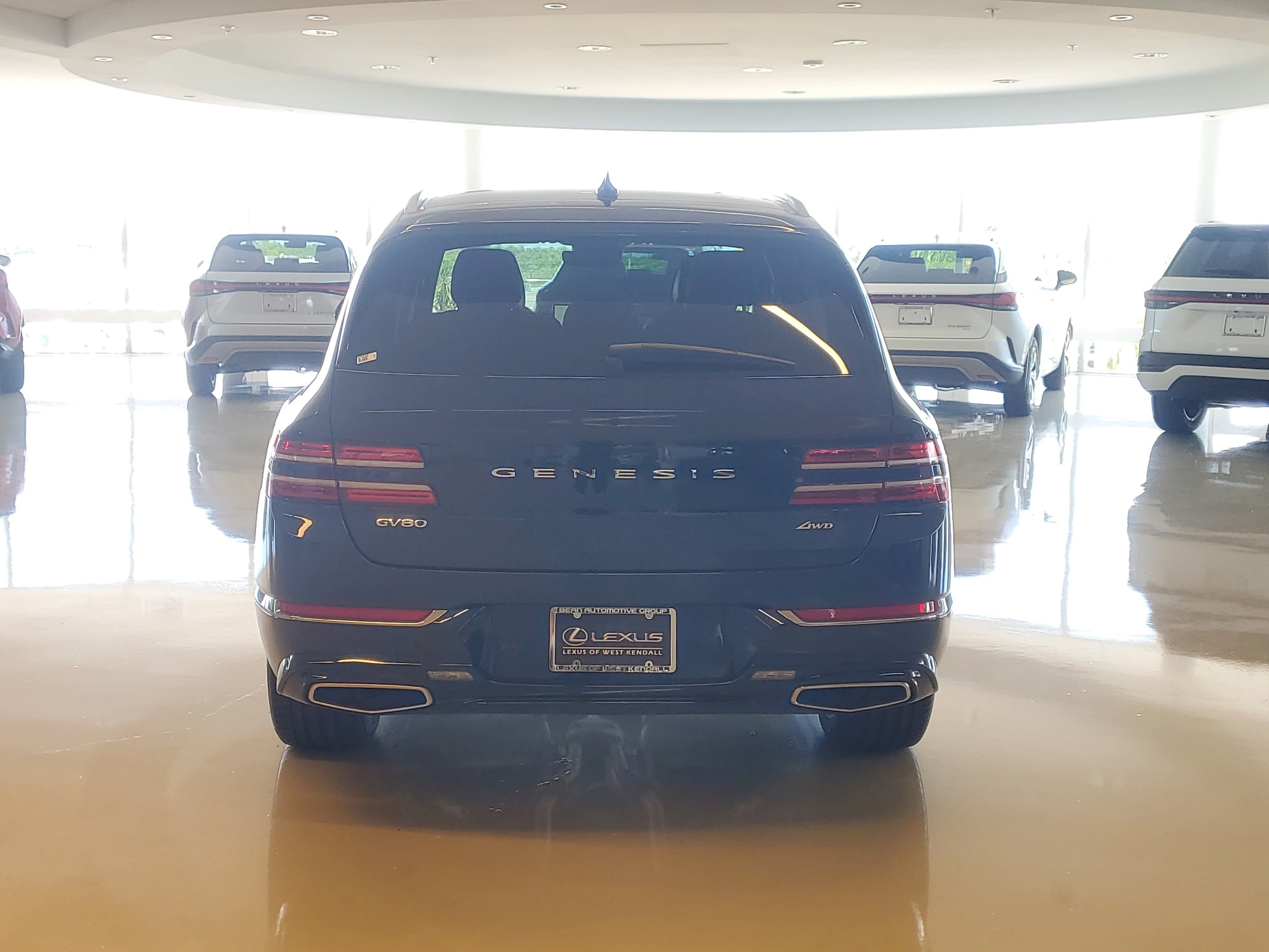 Used 2024 Capri Blue Genesis 2.5T image 9