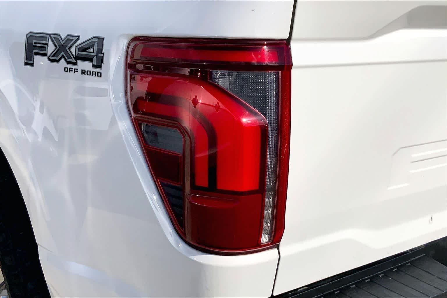 Certified Used 2024 Star White Ford LARIAT image 24