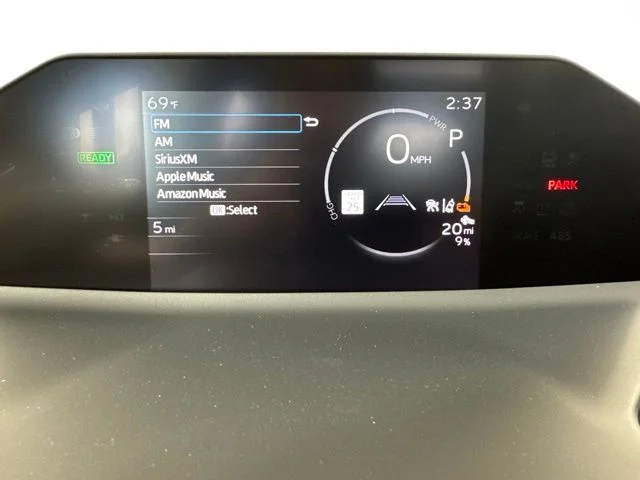 New 2026 Wind Chill Pearl <sup>1</sup> Toyota  Limited image 15