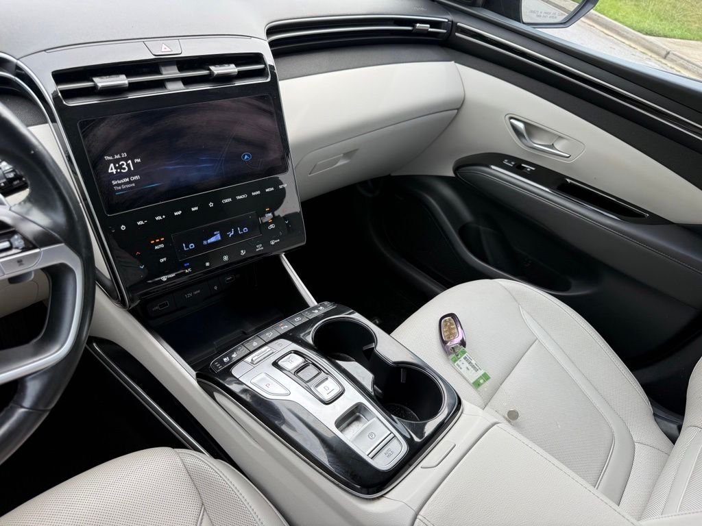 Used 2022 Black Hyundai Limited image 33