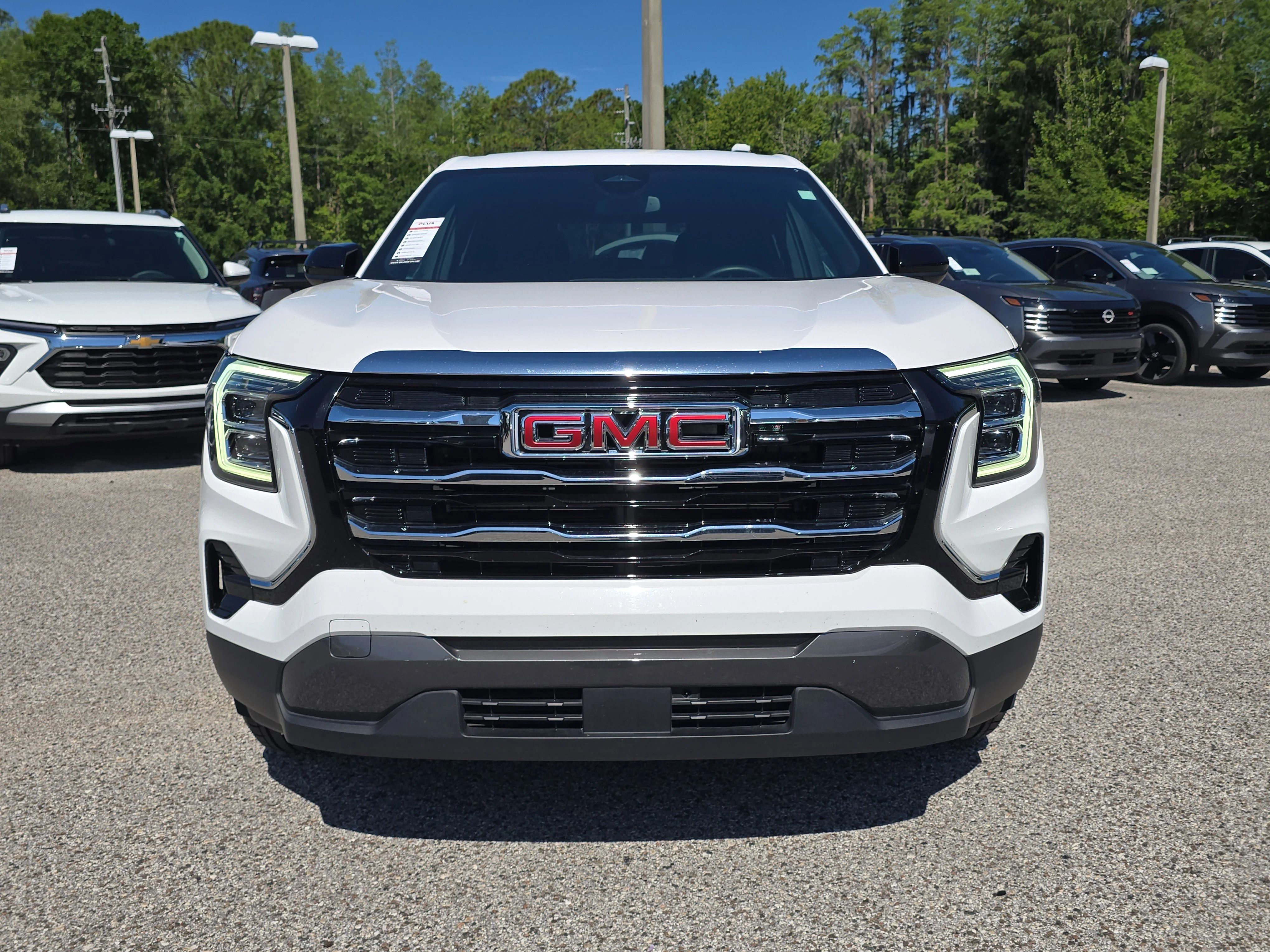 Used 2025 Summit White GMC AWD Elevation image 3