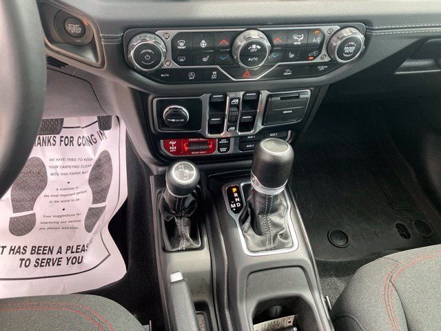 Used 2024 Bright White Clearcoat Jeep Rubicon image 20