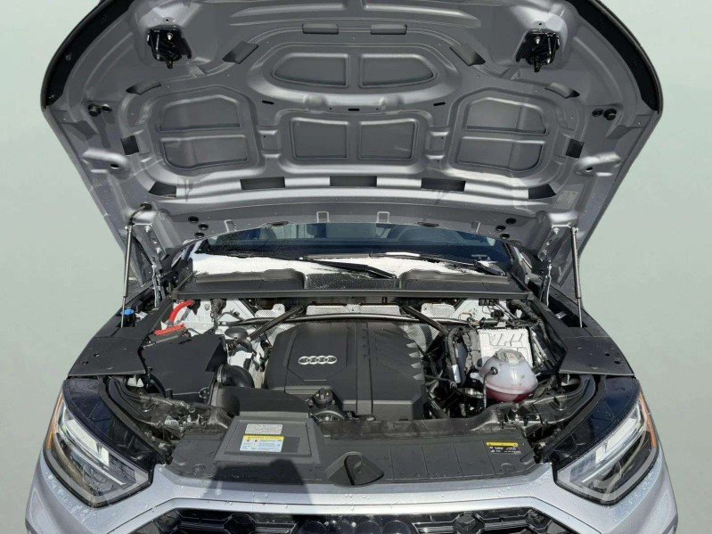 Certified Used 2025 Florett Silver Metallic Audi S line Premium Plus image 33