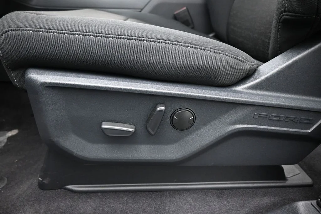 New 2026 Avalanche Ford XLT image 10