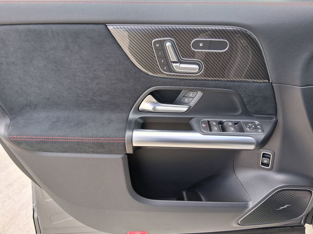 New 2026 MANUFAKTUR Mountain Grey Magno Mercedes-Benz AMG® GLA 35 4MATIC® SUV image 51