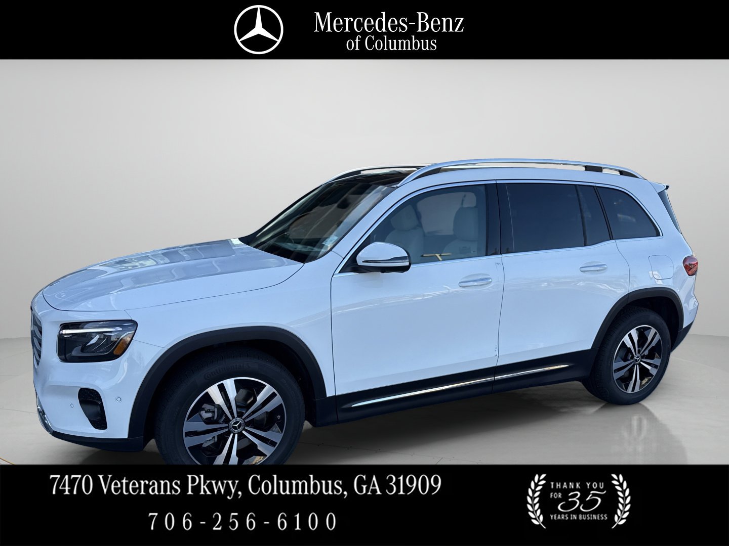 Used 2026 Polar White Mercedes-Benz GLB 250 image 2