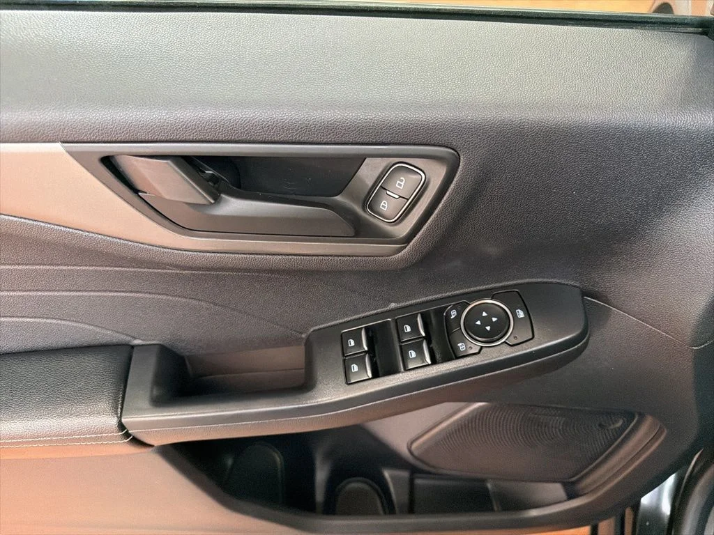 Used 2023 Black Ford Active image 22