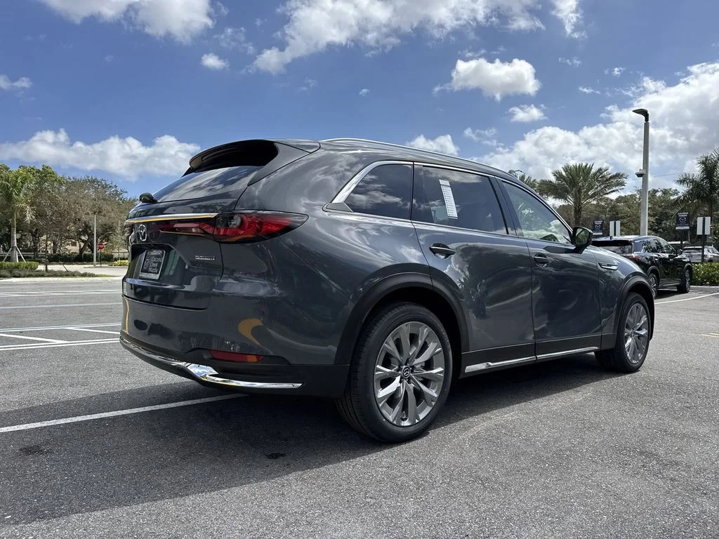 New 2026 Polymetal Gray Metallic Mazda 3.3 Turbo Premium Plus AWD image 24