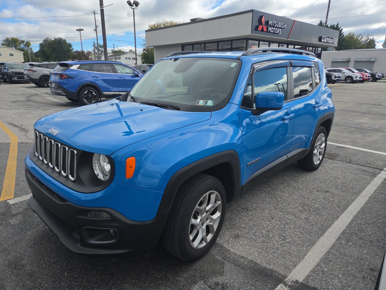Used 2015 Blue Jeep Latitude image 1