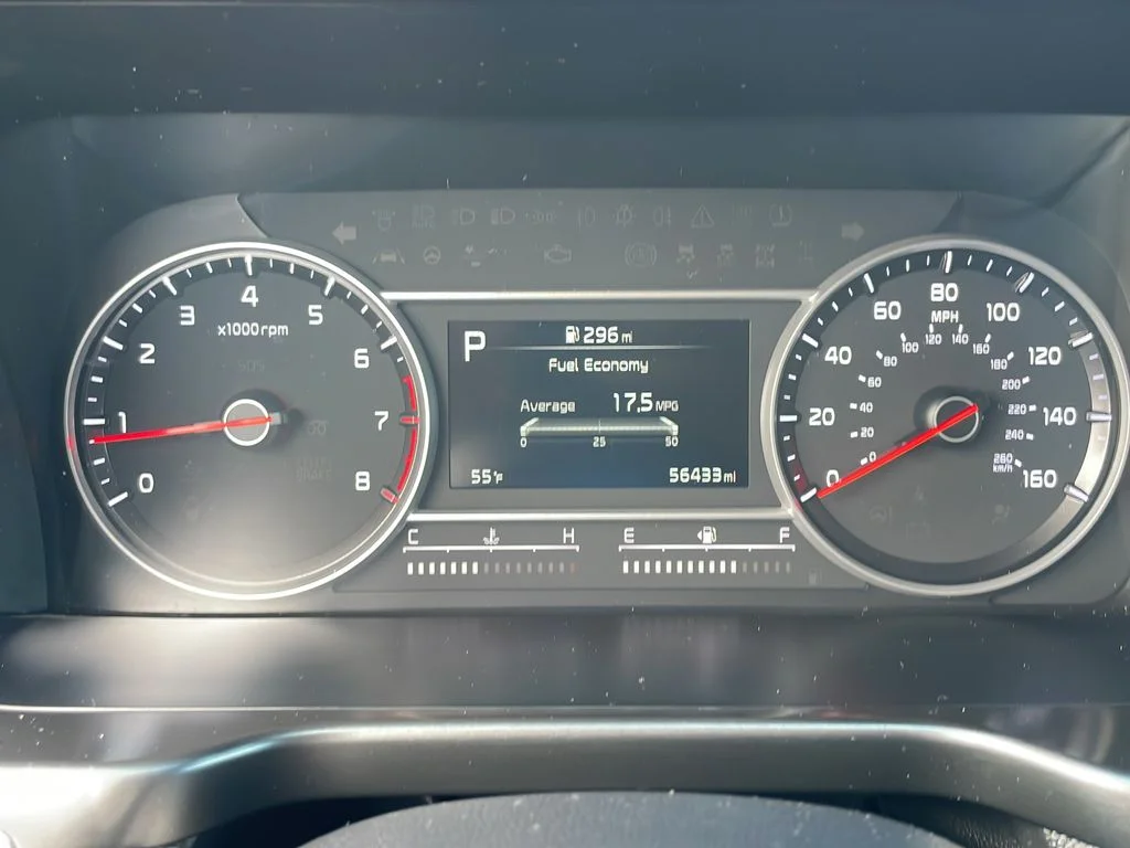 Used 2022 Black Kia S image 13