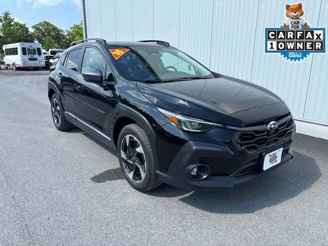 Used 2025 Crystal Black Silica Subaru Limited image 1