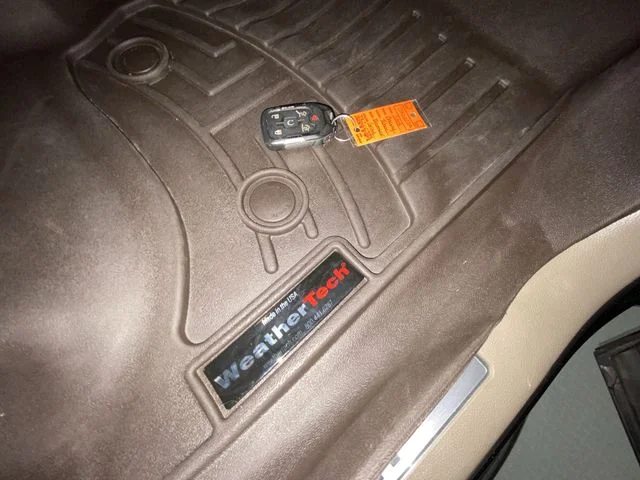 Used 2018 Gray Chevrolet Premier image 31