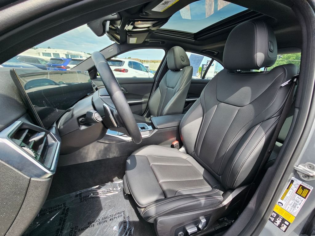 Used 2023 Skyscraper Grey Metallic BMW 330i xDrive image 14