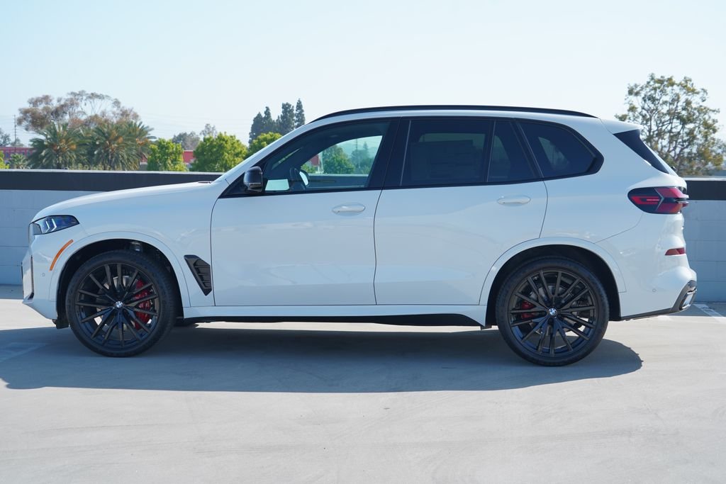 New 2026 Alpine White BMW sDrive40i image 4