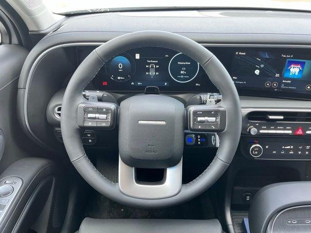 New 2026 White Hyundai SEL FWD image 8
