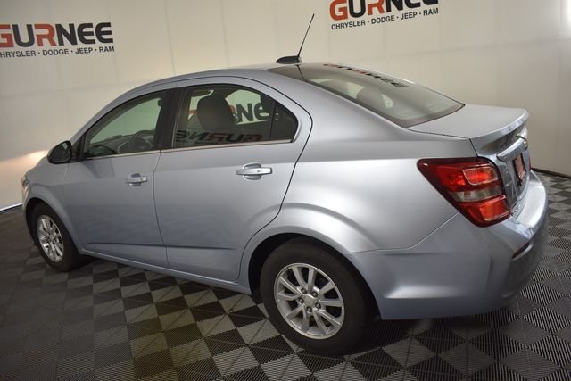 Used 2017 Blue Chevrolet LT image 6