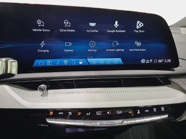 2027 Cadillac OPTIQ Sport - Photo 16