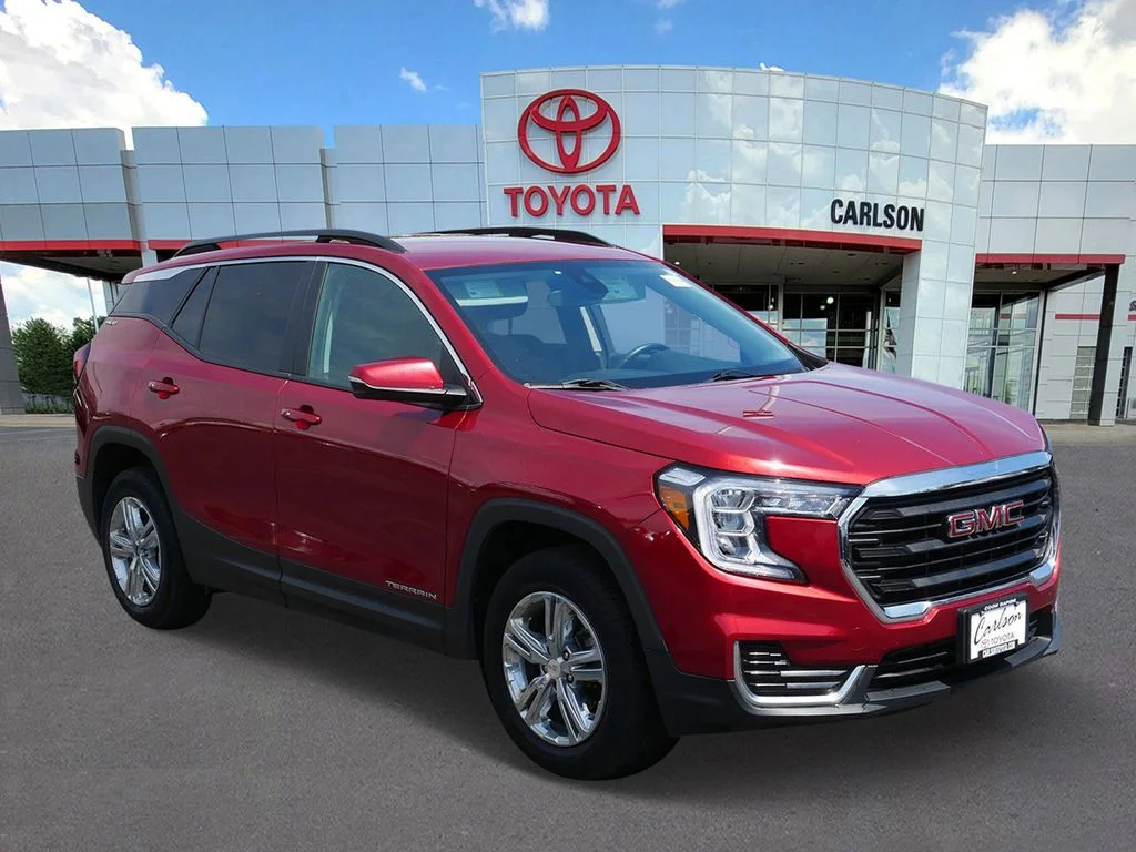 Used 2022 GMC Terrain SLE with VIN 3GKALTEV9NL118421 for sale in Minneapolis, Minnesota
