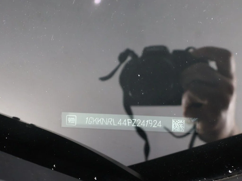 Used 2023 Black GMC SLE image 58