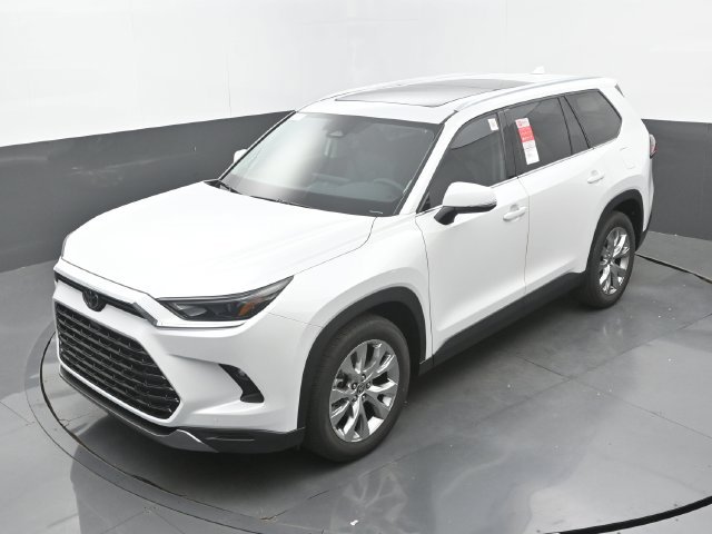 New 2026 Wind Chill Pearl Toyota Limited image 32