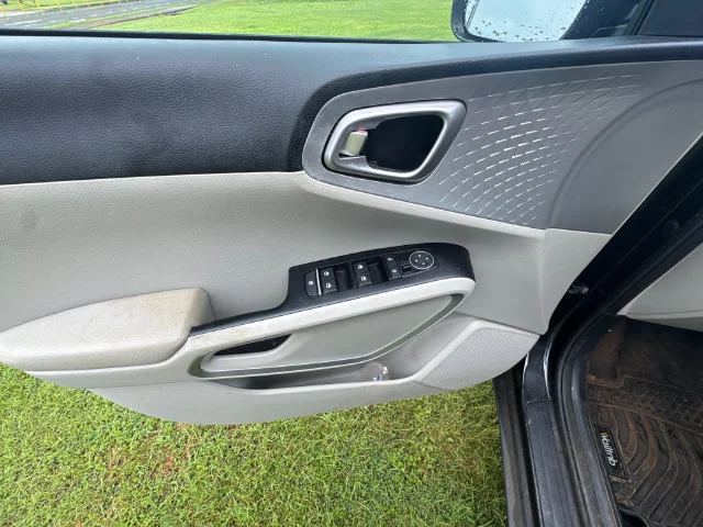 Certified Used 2023 Black Kia LX image 14