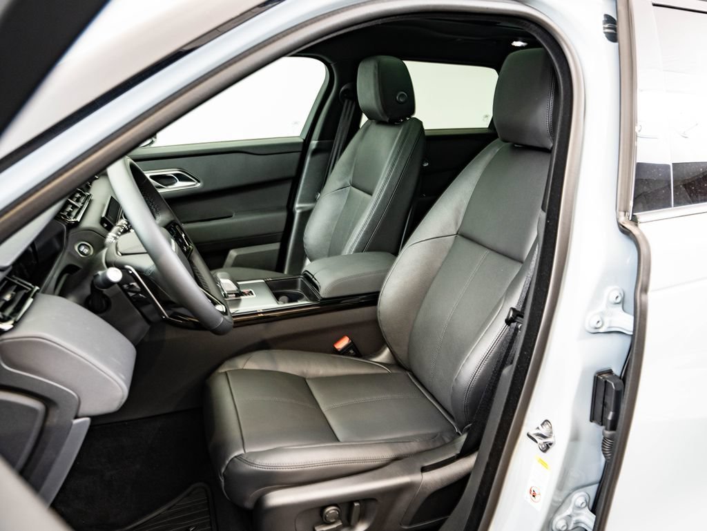 New 2026 Arroios Grey Land Rover S image 23
