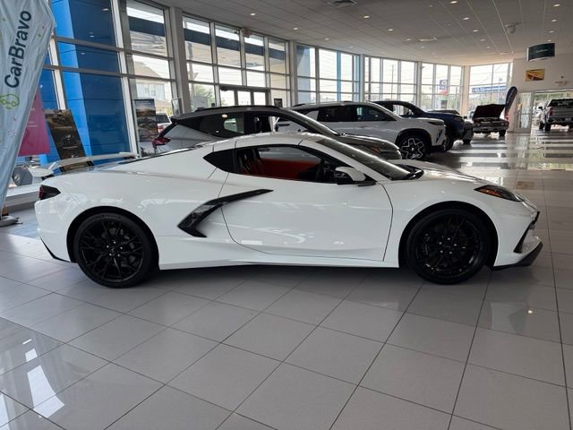 Certified Used 2025 Arctic White Chevrolet 3LT image 13