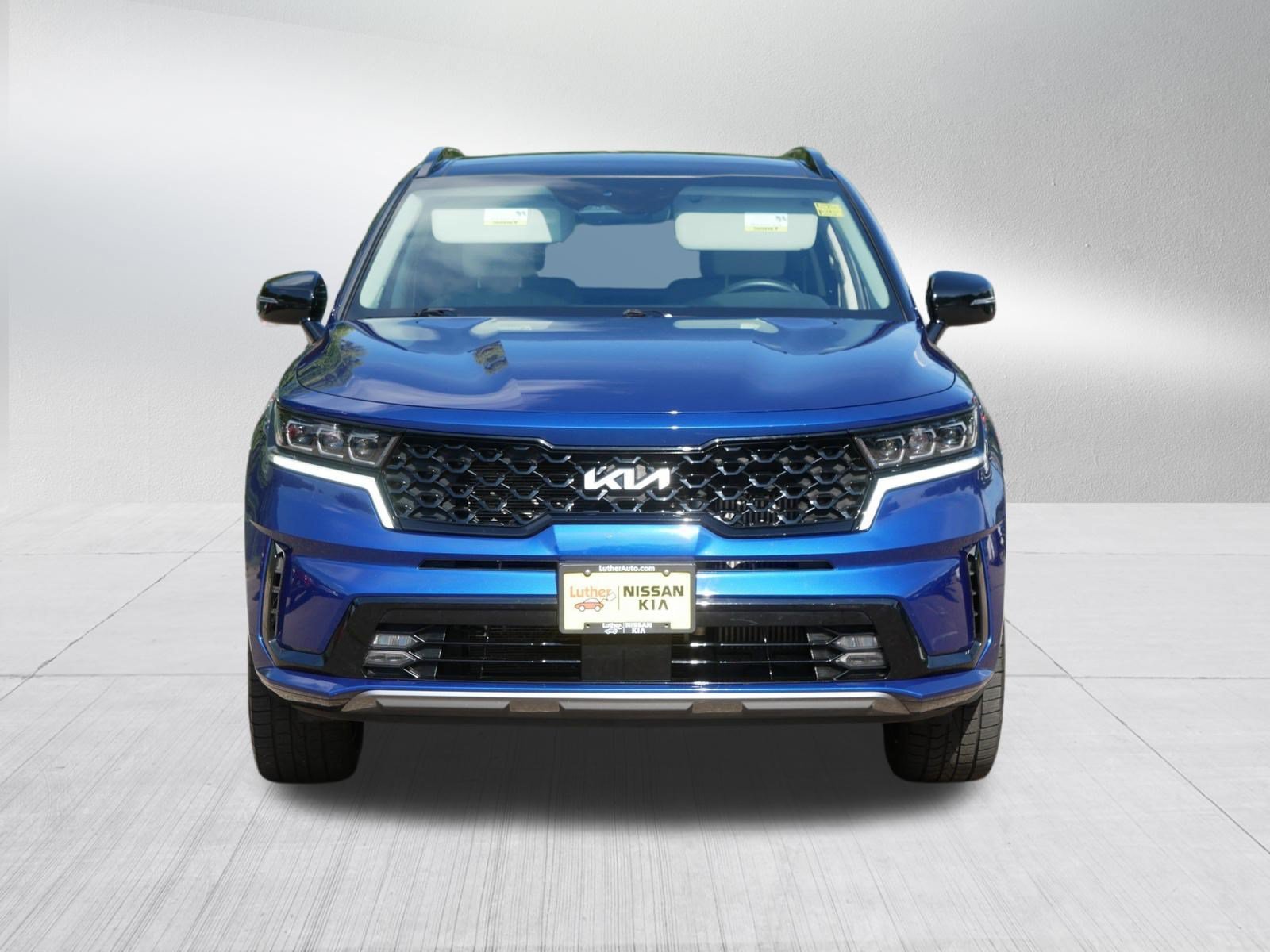 Certified Used 2023 Sapphire Blue Kia SX image 2