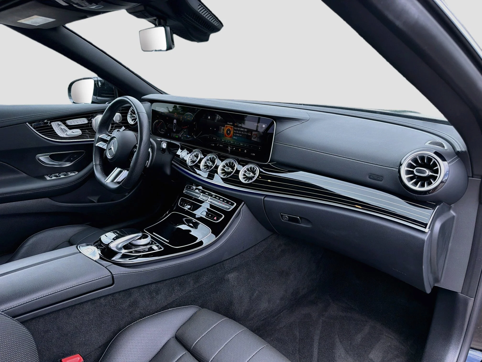 2023 Mercedes-Benz E-Class E450 - Photo 15